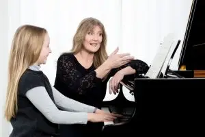 Klavier, Klavierunterricht Bad Soden, Pianistin und diplomierte Klavierpädagogin Ulrike Danne-Feldmann