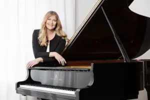 Klavier, Klavierunterricht Bad Soden, Pianistin Ulrike Danne-Feldmann, diplomierte Klavierpädagogin, Klavierunterricht, Solo Klavier, Kammermusik